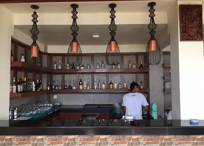 Lembongan Reef Hotel 3*
